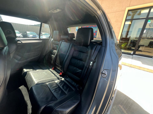 Used 2012 Volkswagen GTI 4-Door image 34