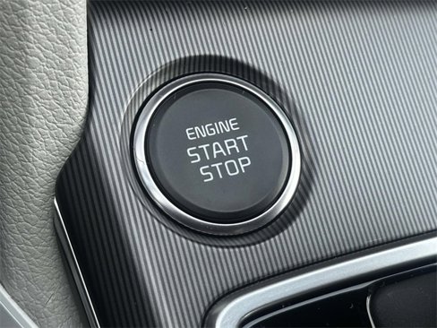 New 2026 Kia Sportage EX image 17