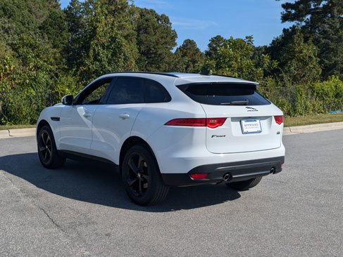 Used 2020 Jaguar F-PACE Premium image 7