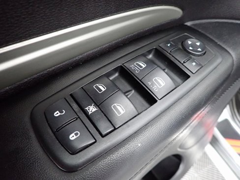 Used 2014 Dodge Durango AWD image 13