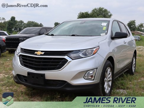Used 2021 Chevrolet Equinox LS w/ LS Convenience Package image 1
