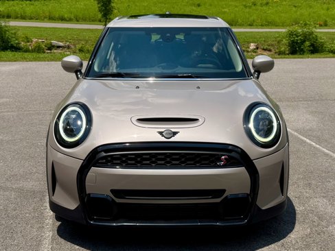 Used 2022 MINI Cooper S w/ Premium Package image 5