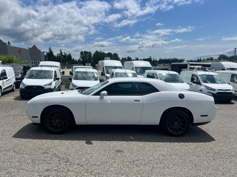 Used 2012 Dodge Challenger SXT image 4
