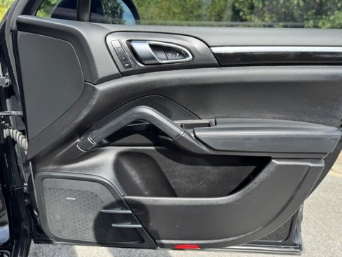 Used 2013 Porsche Cayenne Diesel image 18