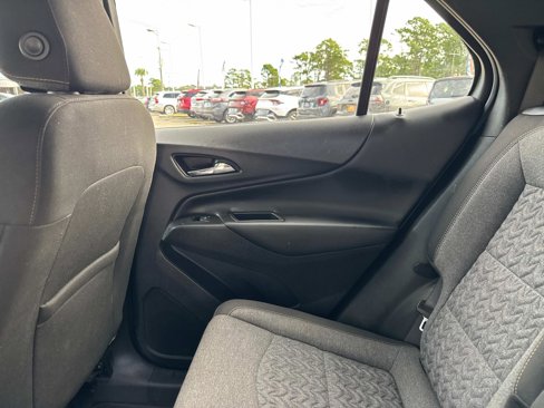 Used 2022 Chevrolet Equinox LT image 14