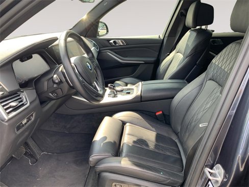 Used 2022 BMW X5 xDrive40i image 9