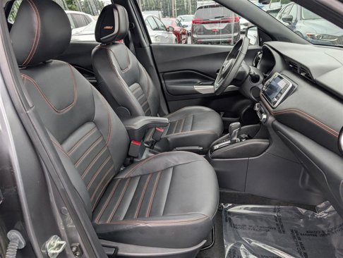 Used 2020 Nissan Kicks SR w/ SR Premium Package image 13