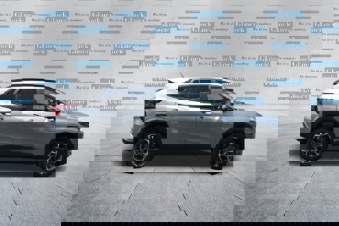 Used 2024 Chevrolet Trax LT w/ Driver Confidence Package image 4