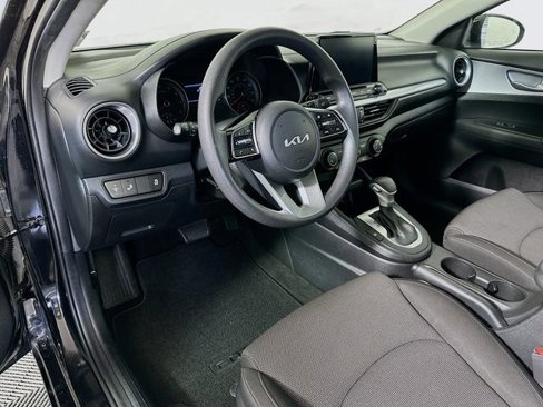 Used 2023 Kia Forte LXS w/ LXS Technology Package image 10
