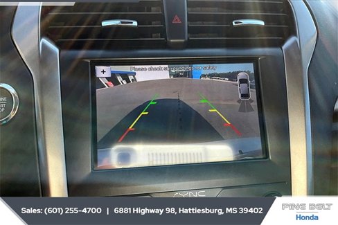 Used 2019 Ford Fusion SE image 15