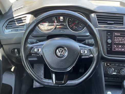 Used 2018 Volkswagen Tiguan SE image 22