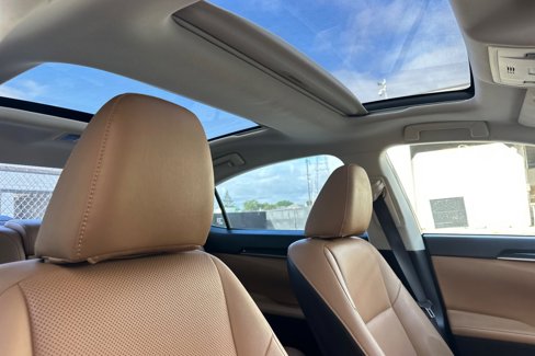 Used 2018 Lexus ES 350 w/ Navigation System Package image 20