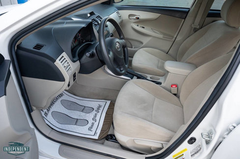 Used 2012 Toyota Corolla L image 15