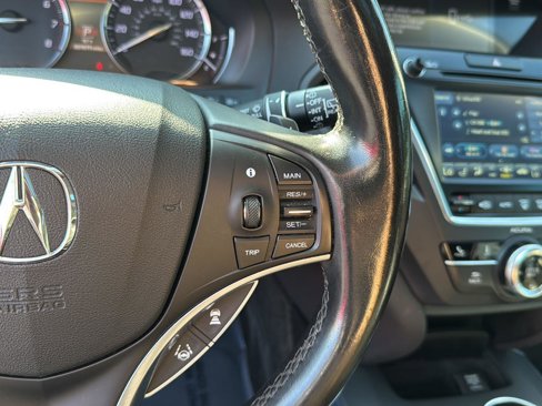 Used 2020 Acura MDX FWD image 19