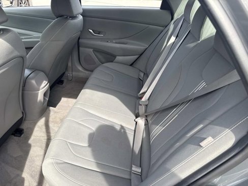 Used 2024 Hyundai Elantra SEL image 14