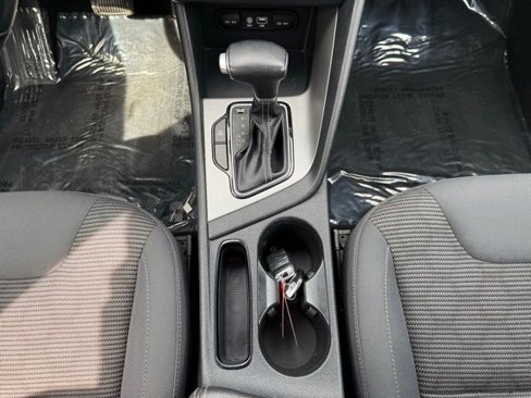 Used 2019 Kia Niro LX image 26