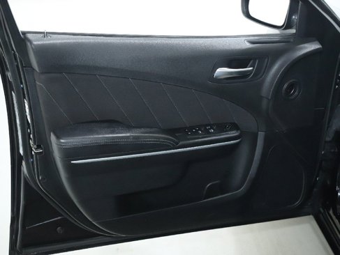 Used 2022 Dodge Charger SXT image 15
