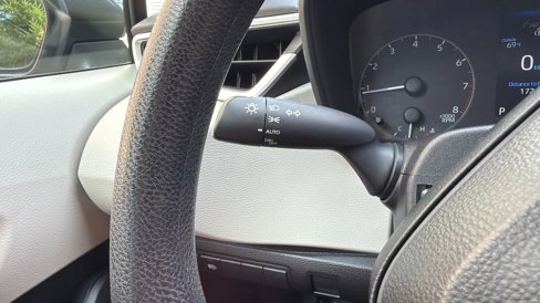 Used 2023 Toyota Corolla LE image 36
