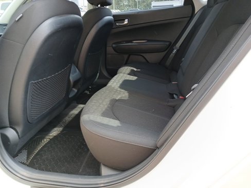 Used 2020 Kia Optima LX image 18