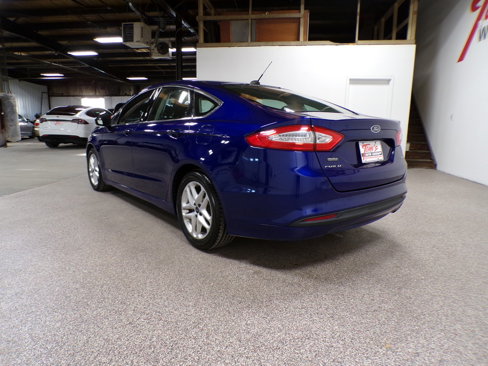 Used 2013 Ford Fusion SE image 3