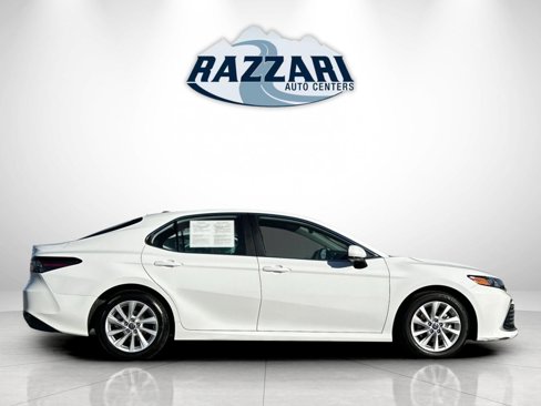 Used 2024 Toyota Camry LE image 2