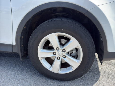 Used 2013 Toyota RAV4 XLE image 13