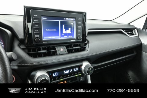 Used 2022 Toyota RAV4 XLE image 12