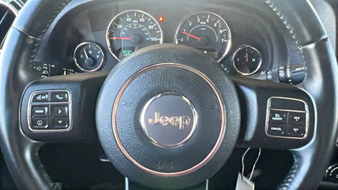 Used 2017 Jeep Wrangler Unlimited Rubicon w/ Cold Weather Group image 31
