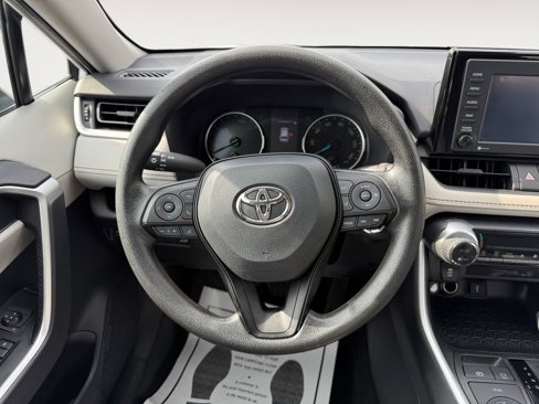 Certified 2022 Toyota RAV4 XLE image 13