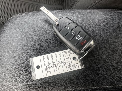 Used 2020 Kia Optima LX image 26