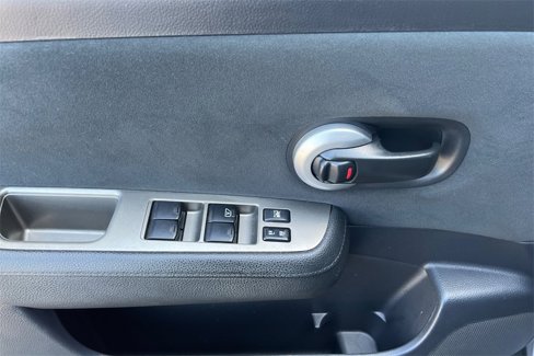 Used 2011 Nissan Versa 1.8 S w/ PWR Plus Pkg image 12
