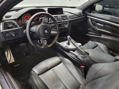 Used 2020 BMW 430i Coupe w/ M Sport Package image 16