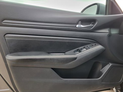 Used 2020 Nissan Altima 2.5 S image 13