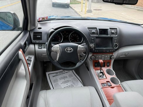 Used 2009 Toyota Highlander Limited image 14
