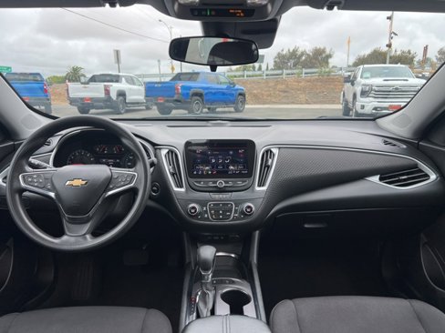 Used 2024 Chevrolet Malibu LT image 22