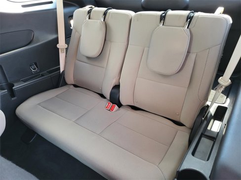 Used 2022 Ford Explorer XLT image 13