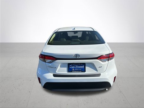 New 2026 Toyota Corolla LE image 9