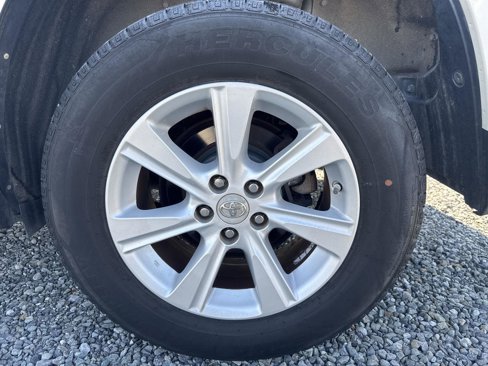 Used 2011 Toyota Highlander 2WD image 17