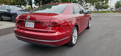 Used 2018 Volkswagen Passat 2.0T SE image 5