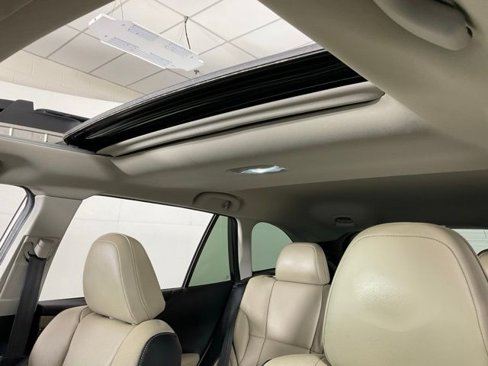 Used 2020 Subaru Outback Limited image 23