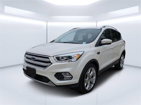 Used 2018 Ford Escape Titanium w/ Ford Safe & Smart Package image 7