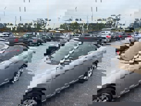 Used 2013 Chrysler 200 Touring image 20