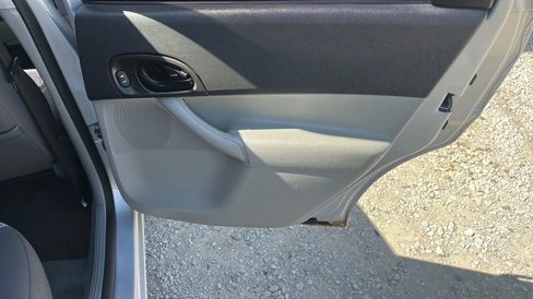 Used 2007 Ford Focus SE image 12