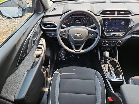 Used 2023 Chevrolet TrailBlazer LT w/ Convenience Package image 11