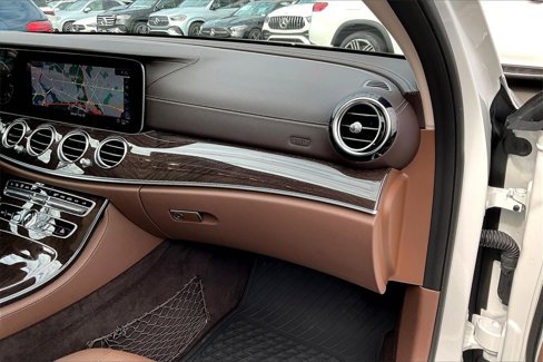 Certified 2020 Mercedes-Benz E 350 4MATIC Sedan image 14