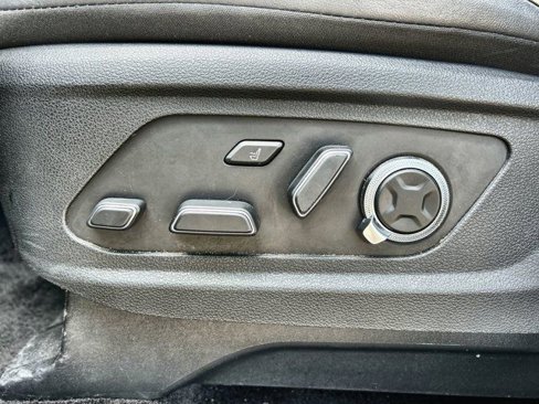 Used 2024 Hyundai Palisade Calligraphy image 16