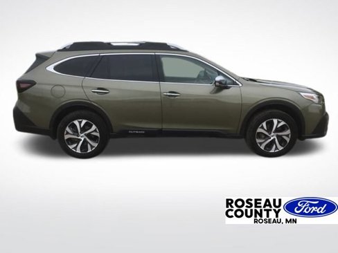 Used 2022 Subaru Outback Touring XT image 1