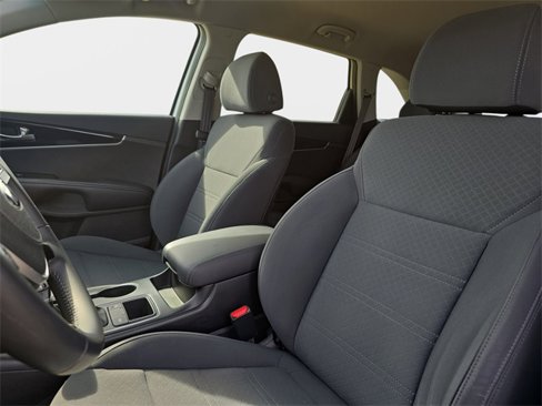 Used 2020 Kia Sorento LX w/ LX I4 Convenience Package image 17