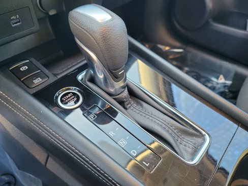 Certified 2024 Nissan Kicks SV image 31