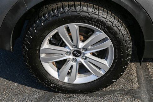 Used 2018 Kia Sportage LX image 11